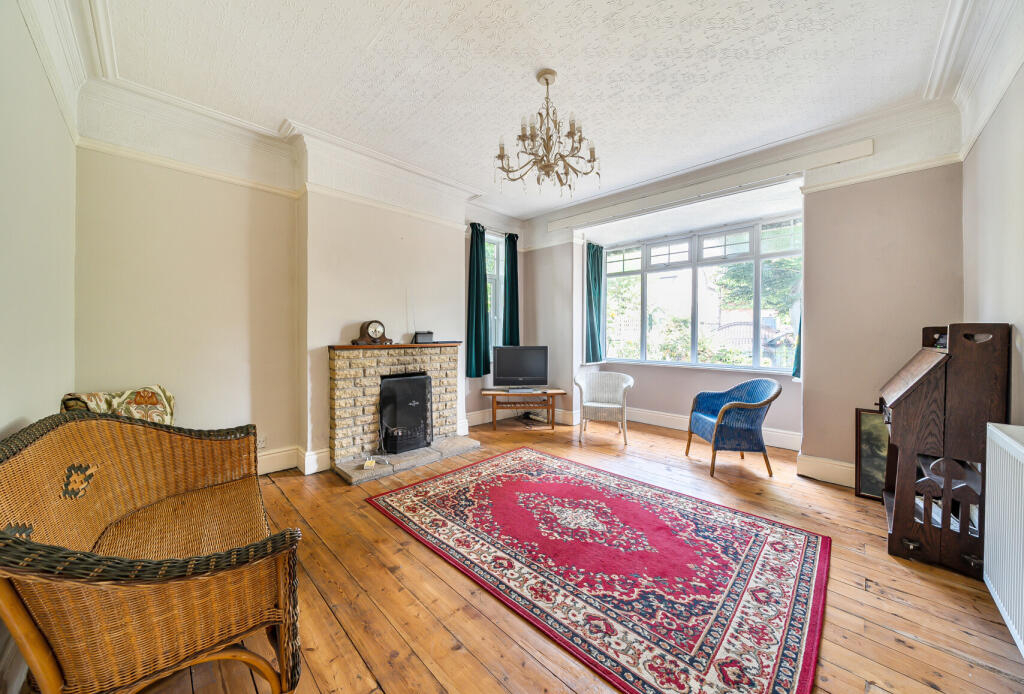 1339859-12-689a2d...