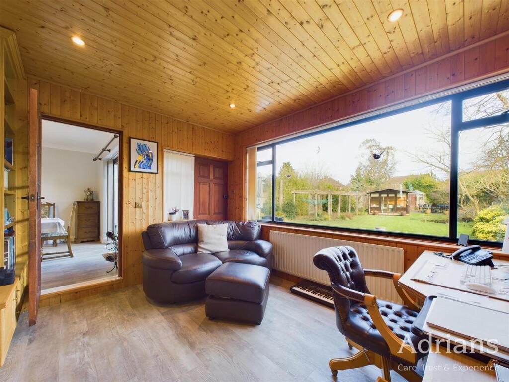 REAR RECEPTION