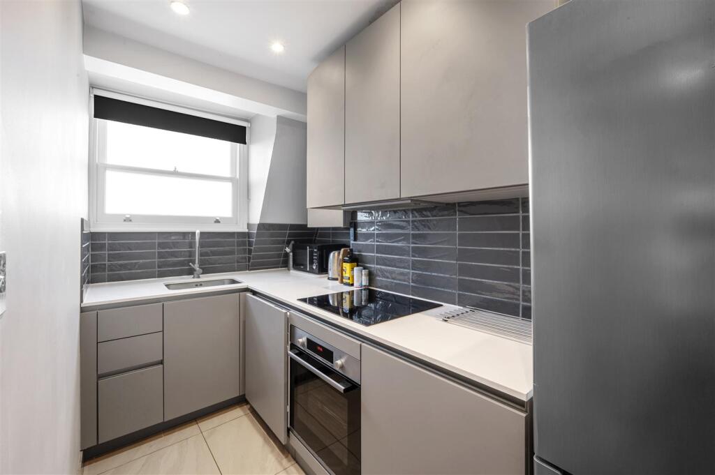 BEVERLEY ROAD 6C (9 FROM 13)-3.jpg