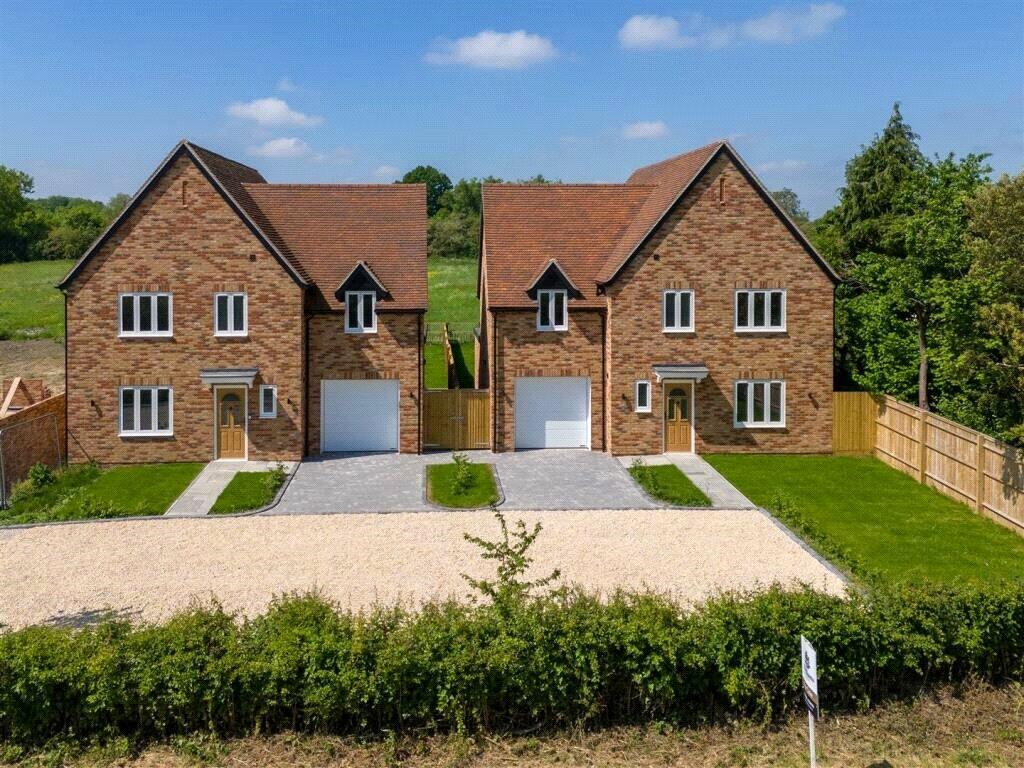 37 and 39 Rowsham Rd