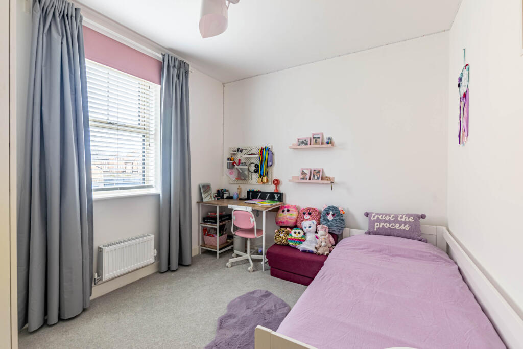 bedroom2