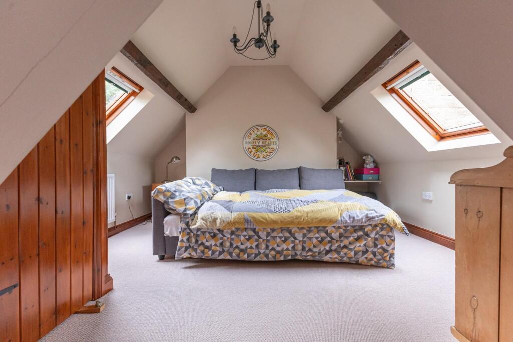 teenage suite bedroom area.jpg