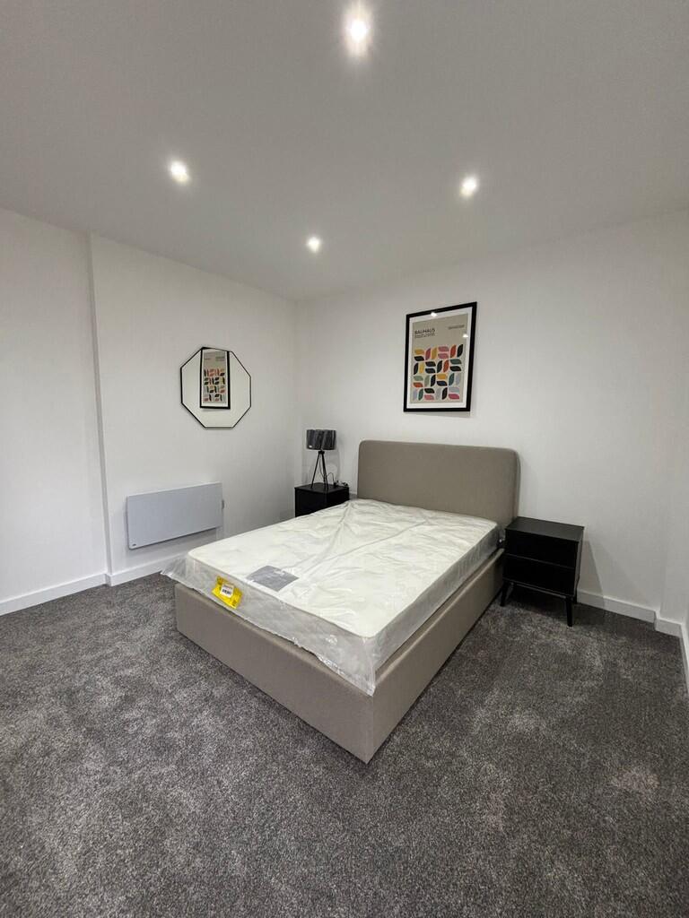 IMG-20250207-WA00...