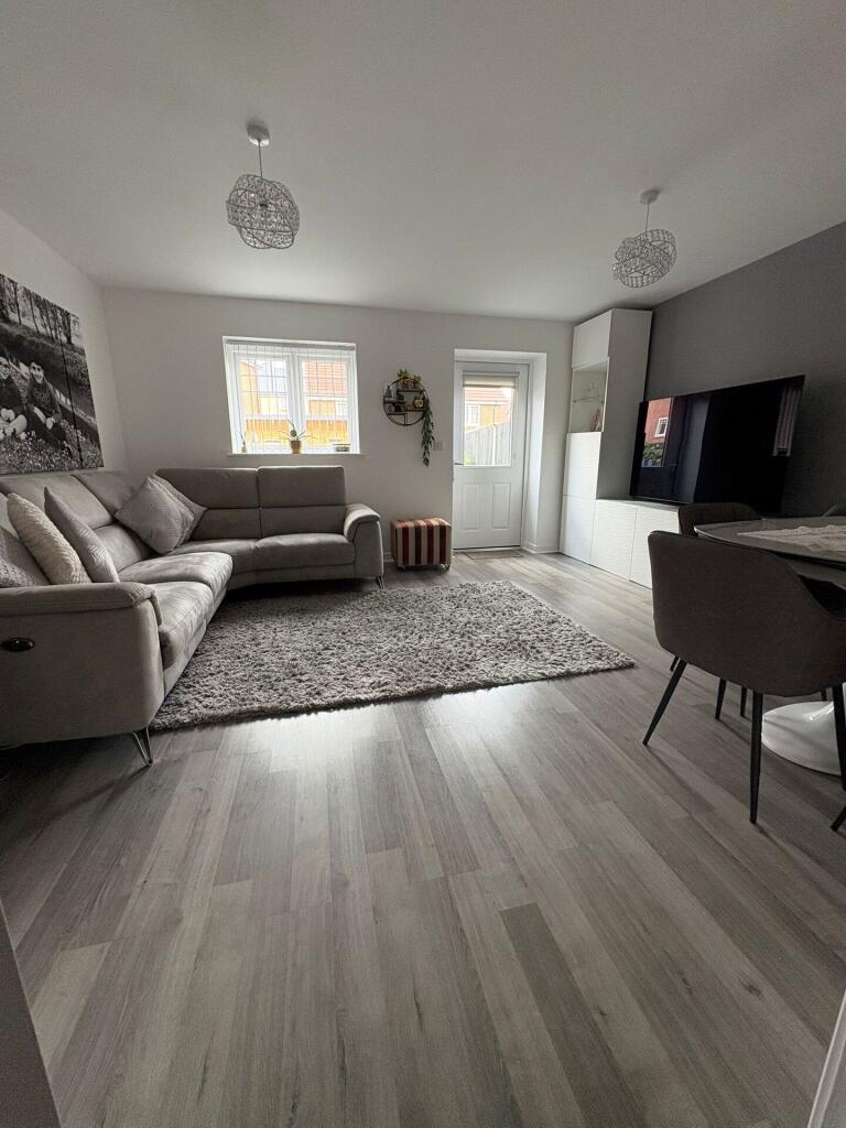 WhatsApp Image 2025-06-01 at 18.25.12.jpeg