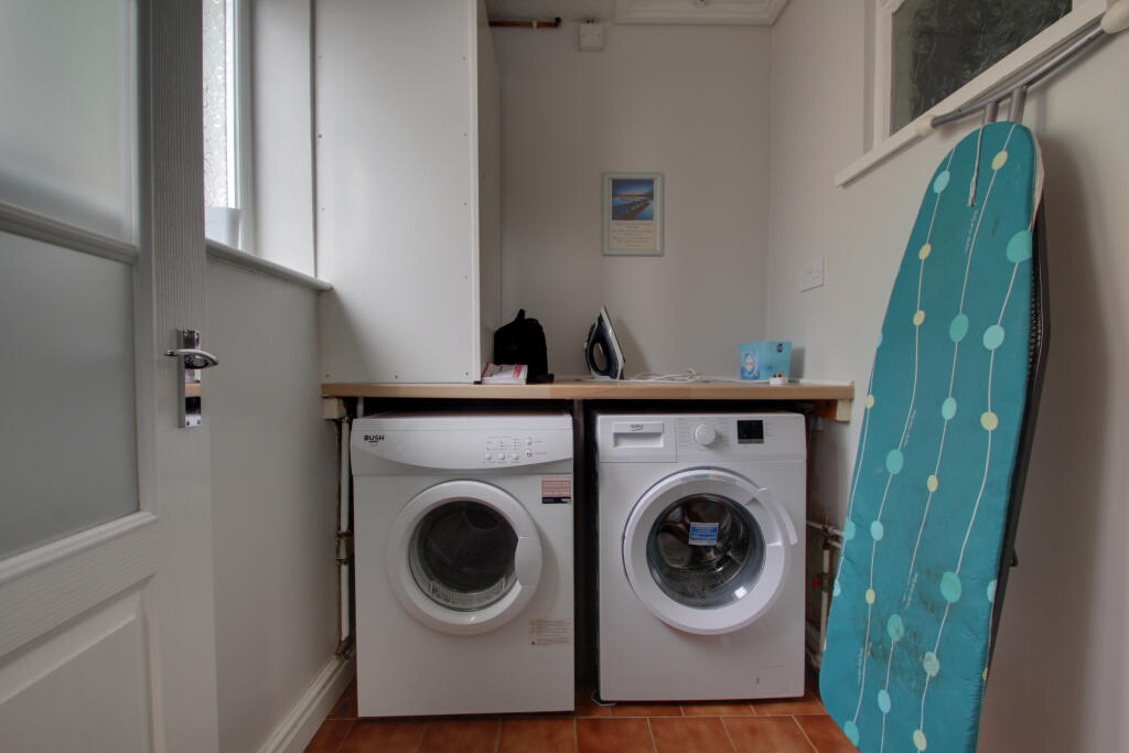 Laundry Room (shared)