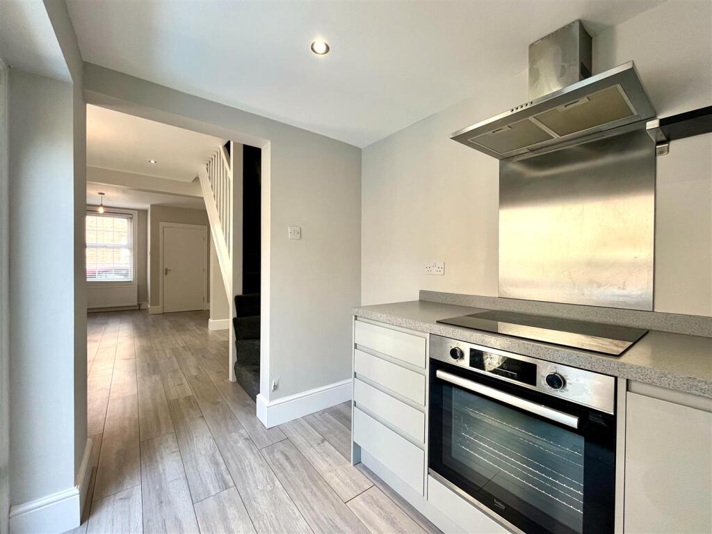 Kitchen Aspect 2