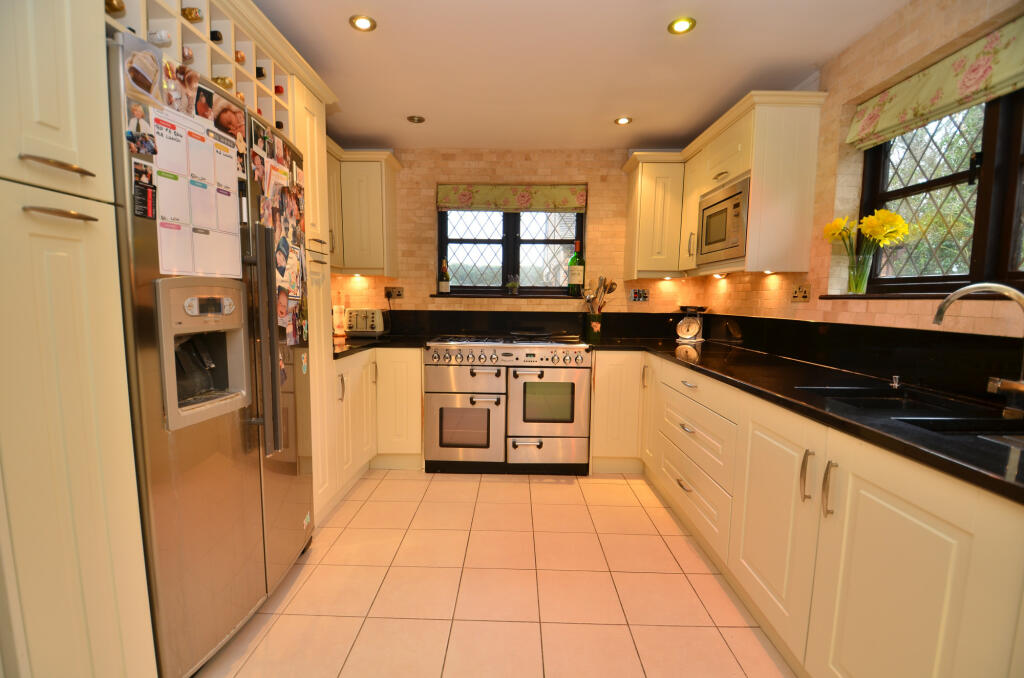 Latchingdon internal