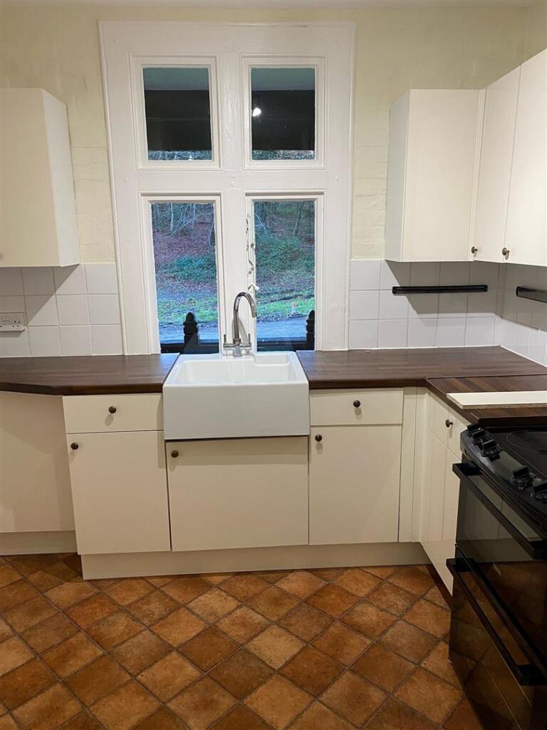 TheLodgeKitchen.jpg