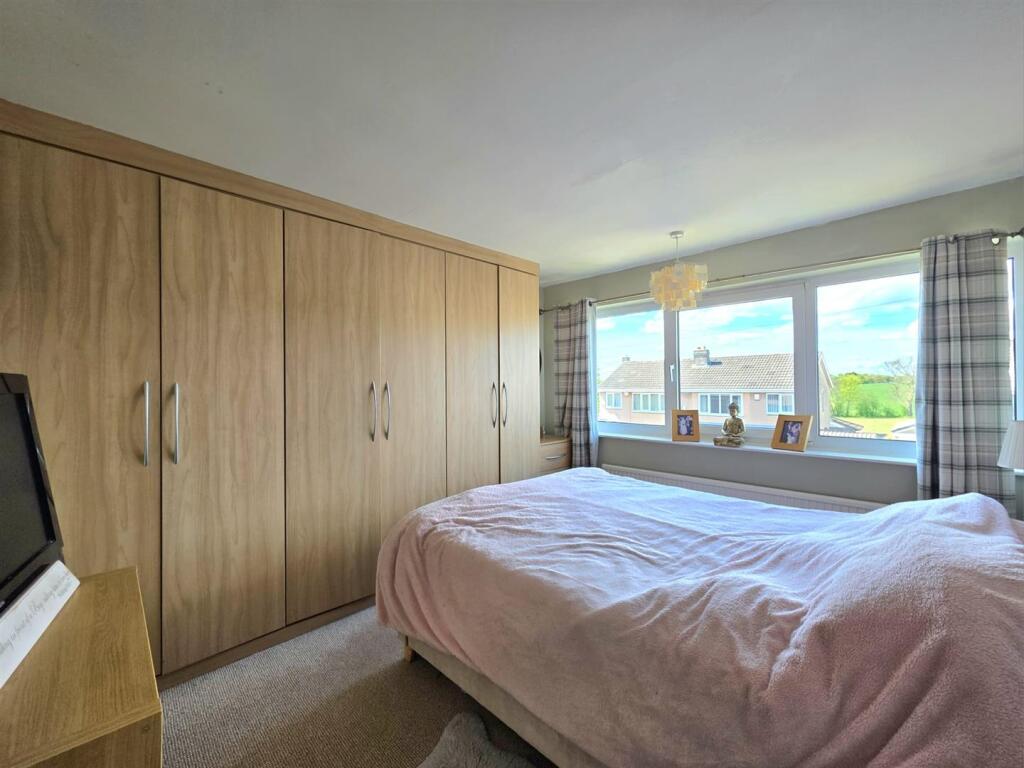 Master Bedroom 2.jpg