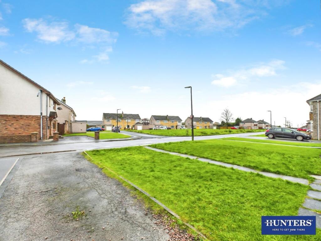Front Garden/Parking
