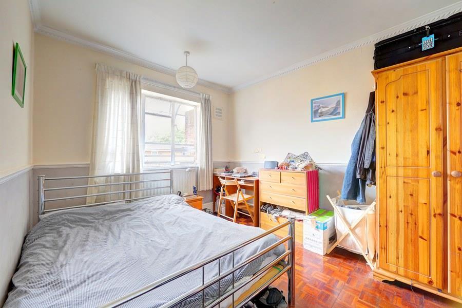 24_lane_court_bed2.j