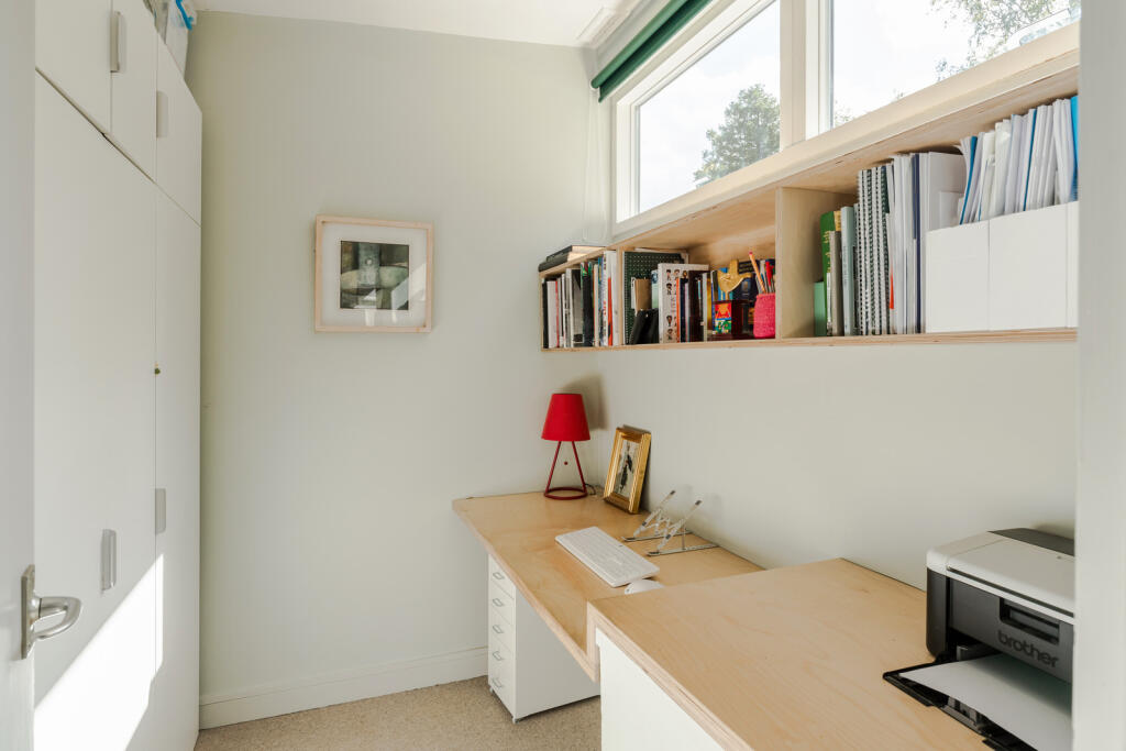 309429 - 3 Peckarmans Wood-36.jpeg