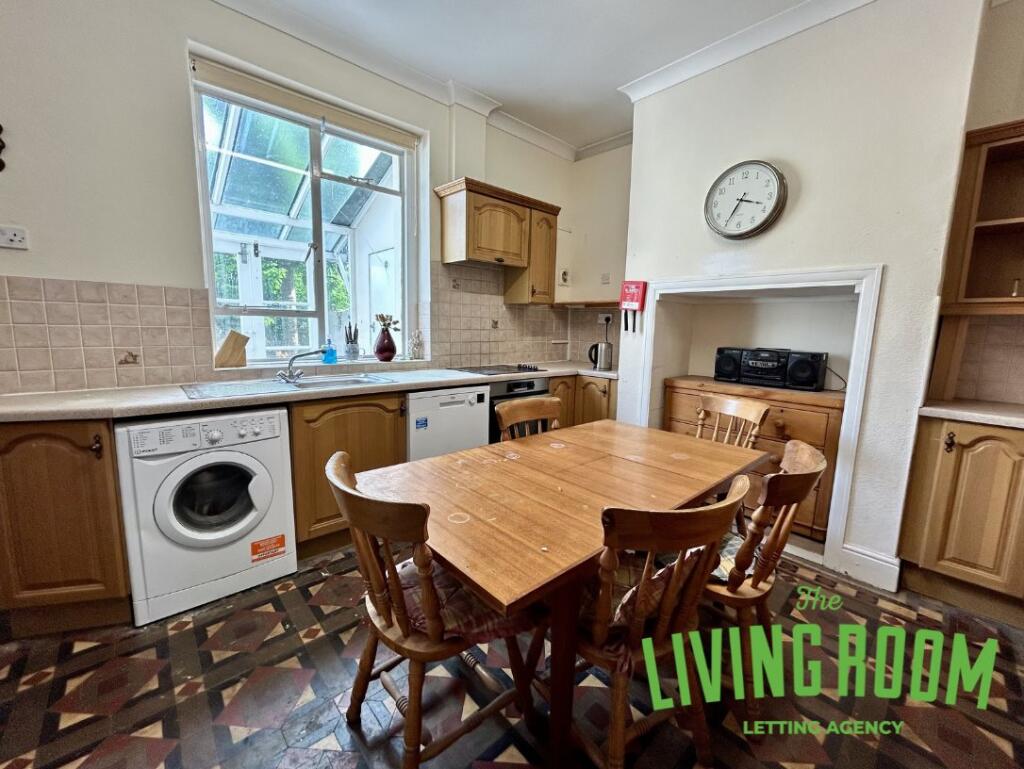 Kitchen 3