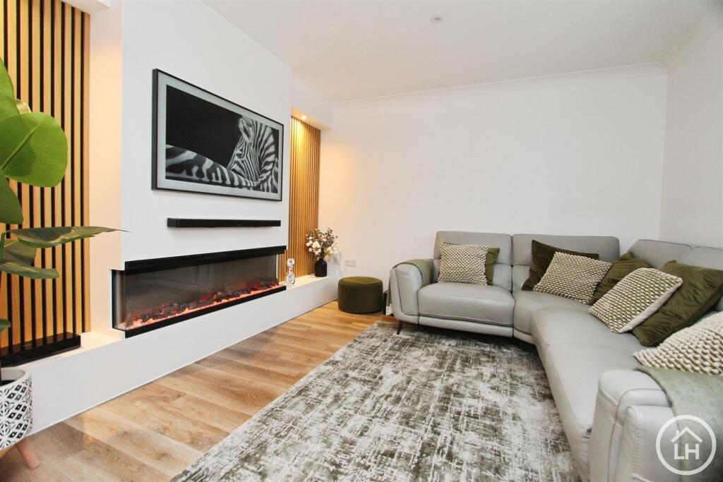 Snug / Dining Room Two