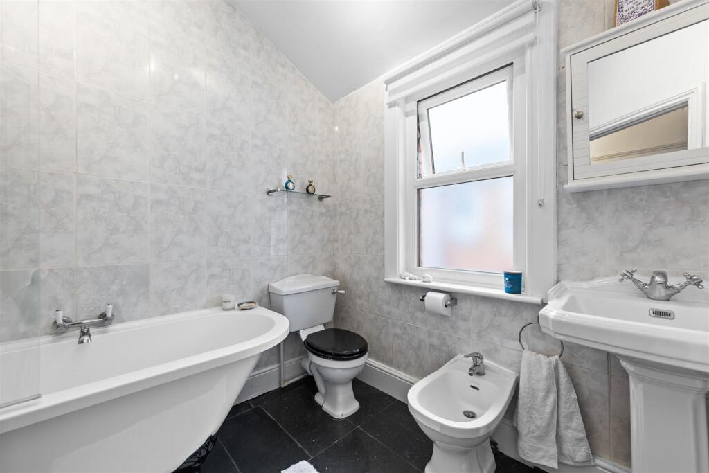 74KingsthorpeGroveWeb40.jpg