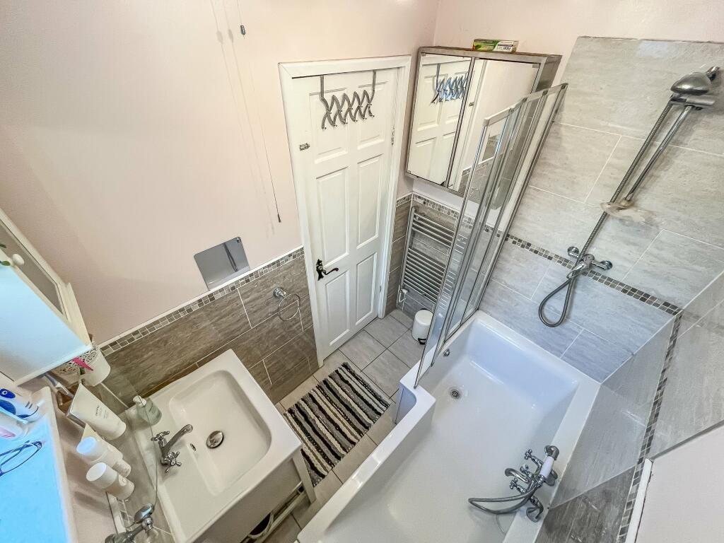 Bath2