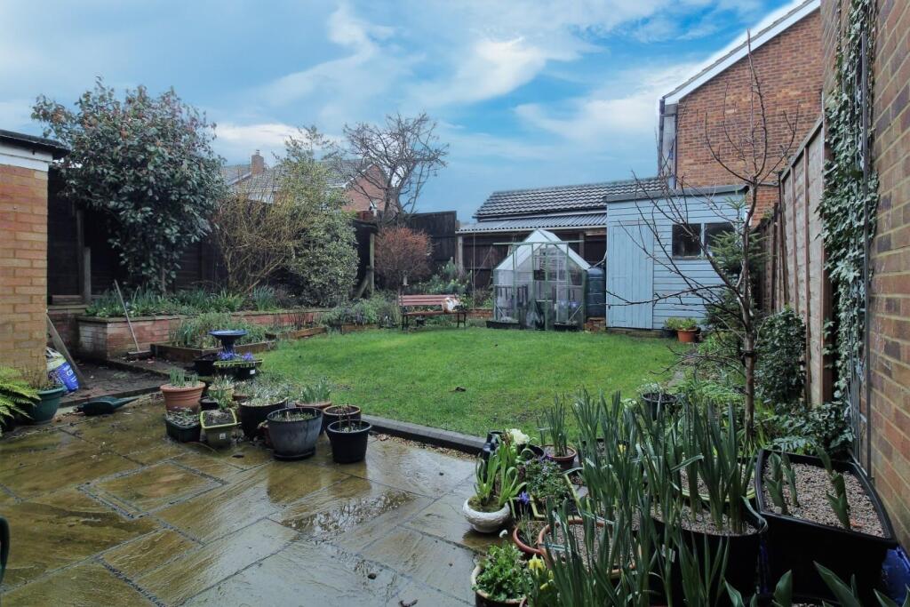 Garden 2-Cutter.jpg