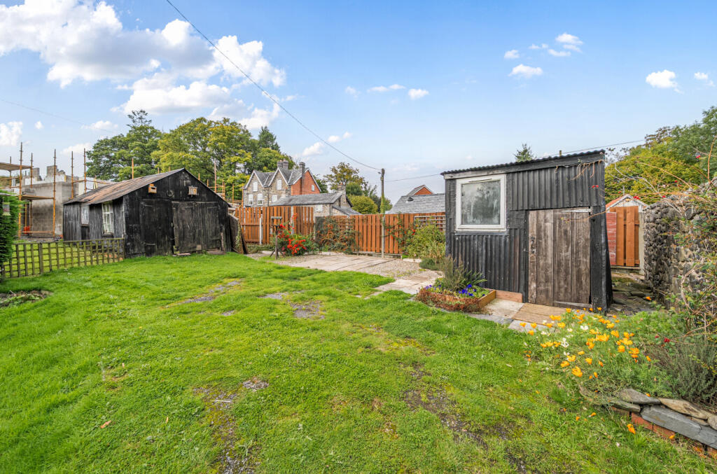 1360306-5-68da7ca...