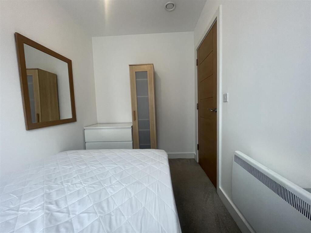 2nd Bedroom 2.jpeg