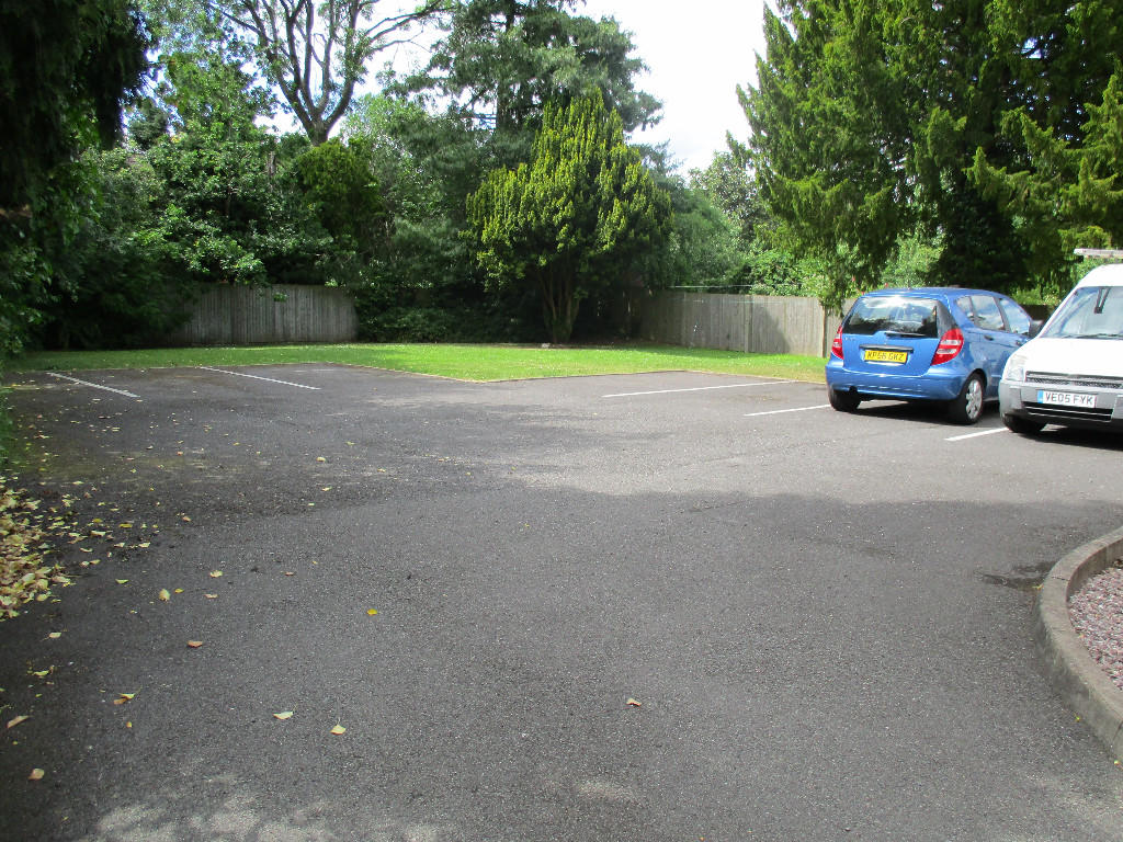 Rear Car Park/Garden