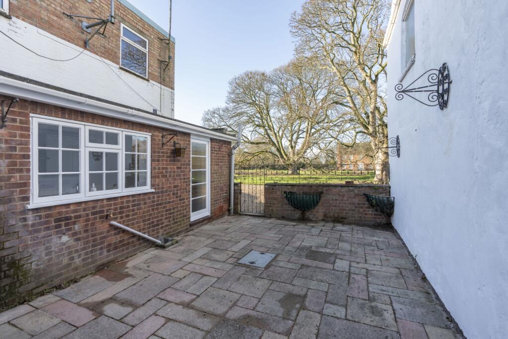 Garden - Patio