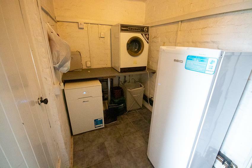 UTILITY AREA