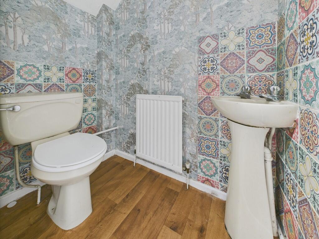 CAM04273G0-PR0151...