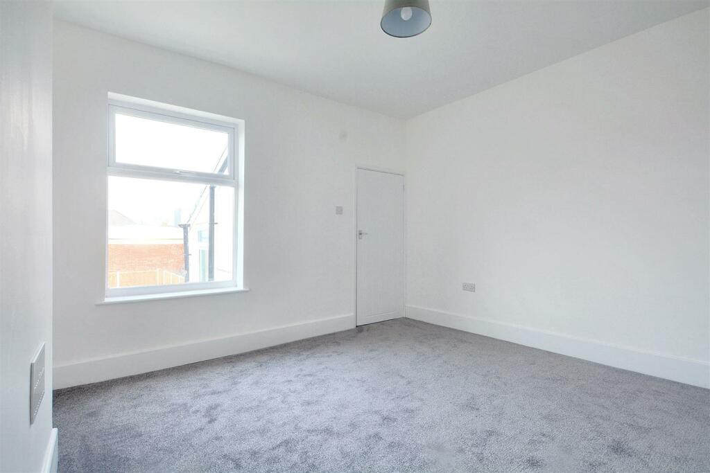 Bedroom One_1.jpeg