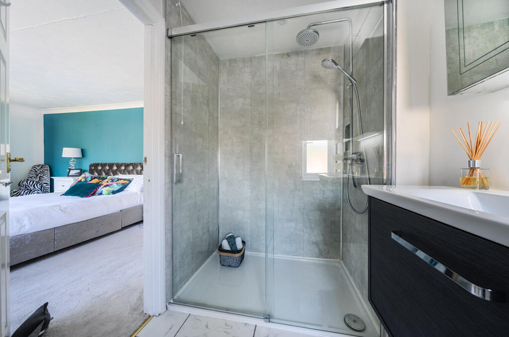 1282069-20-680f7f...