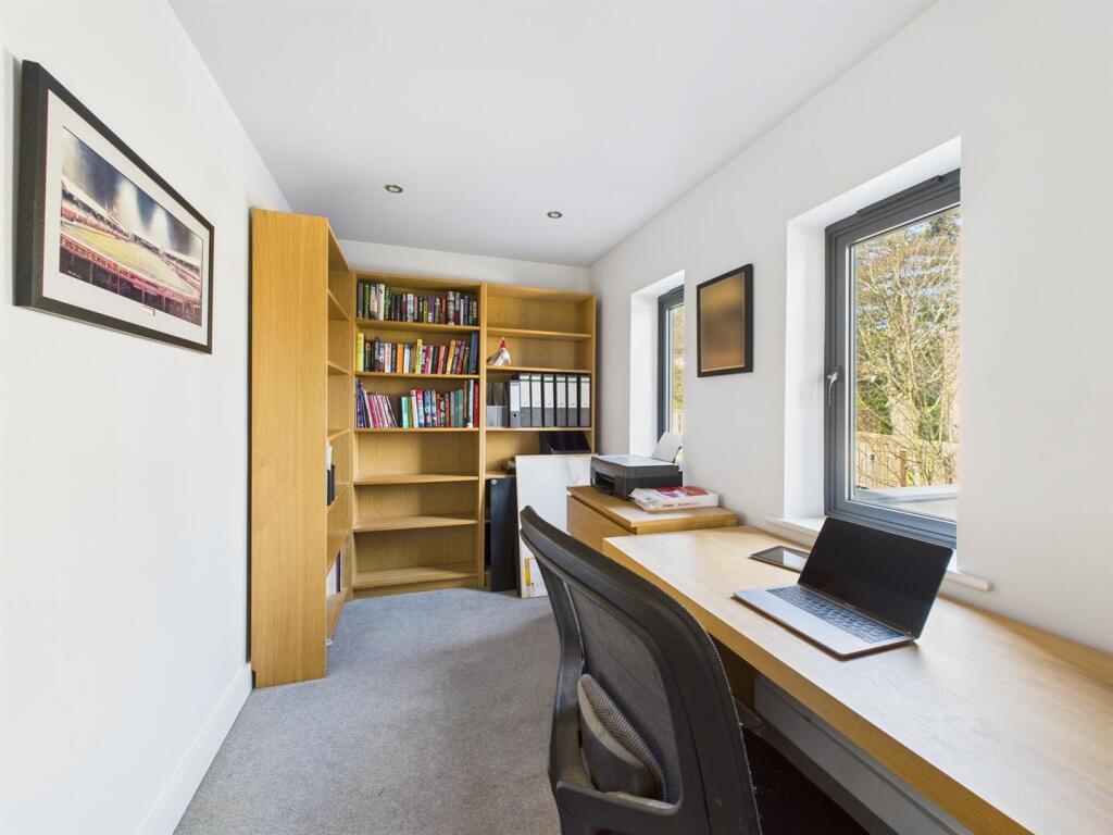 Bedroom Five / Office