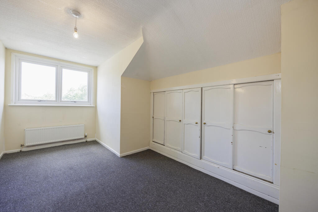 1 Brookside close-27