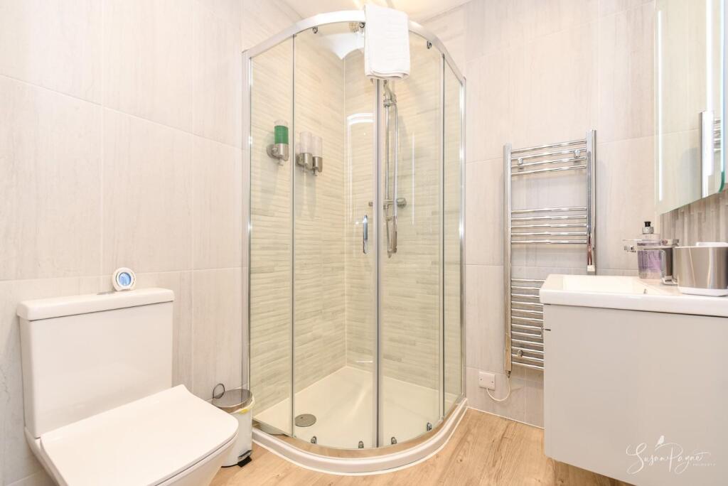 Ground Floor Ensuite