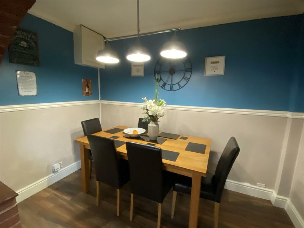 Dining area: