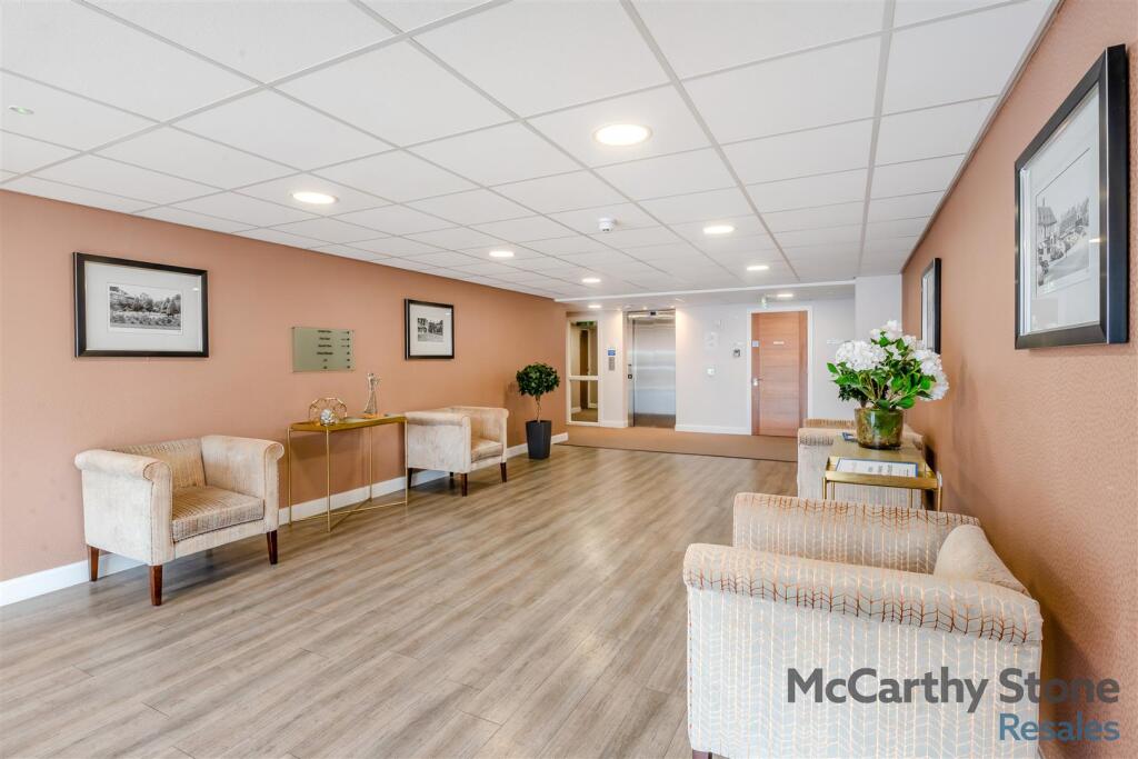 8639950-interior33.jpg