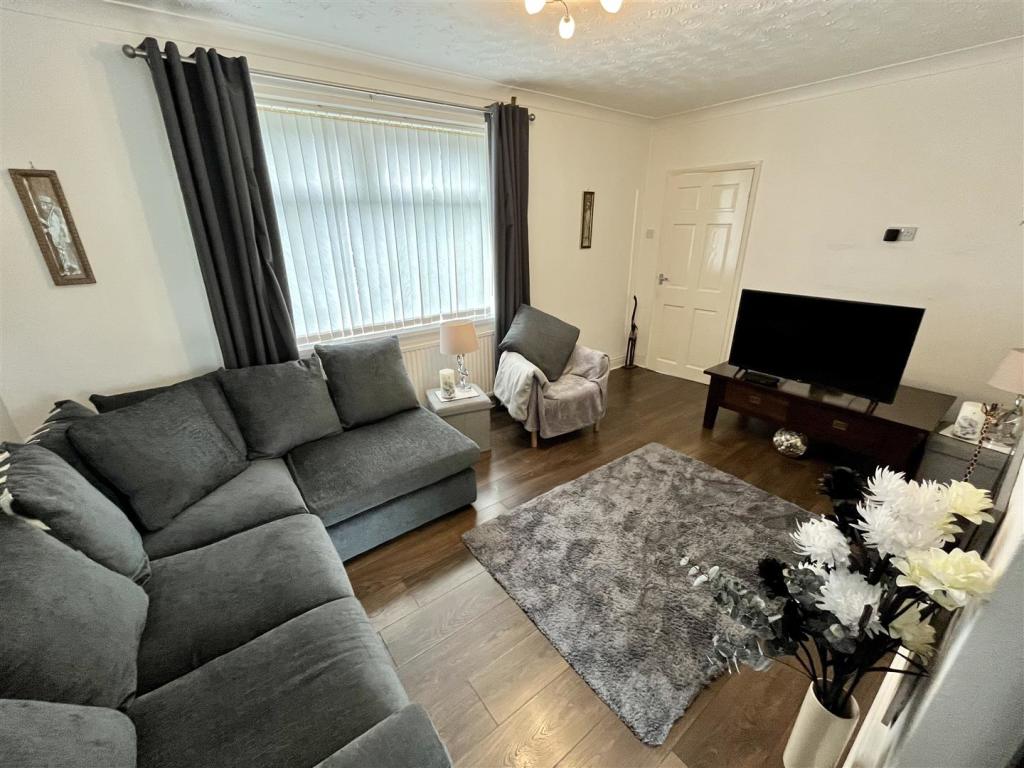 Lounge Aspect 2.jpg