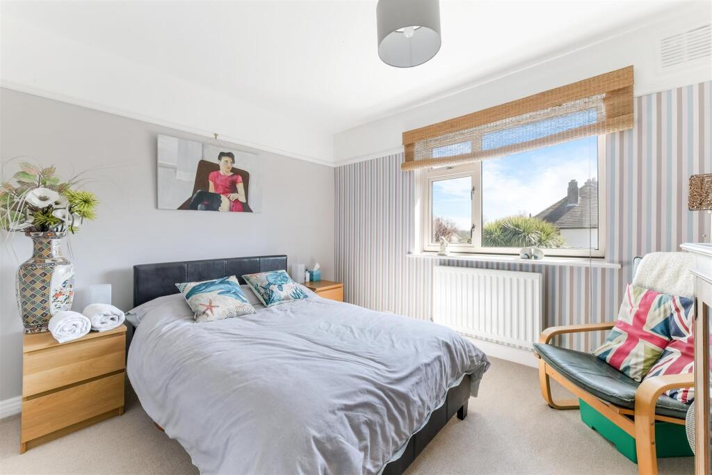 YEWLANDS CLOSE (4).jpg