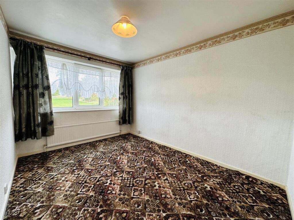 Bedroom2.jpg