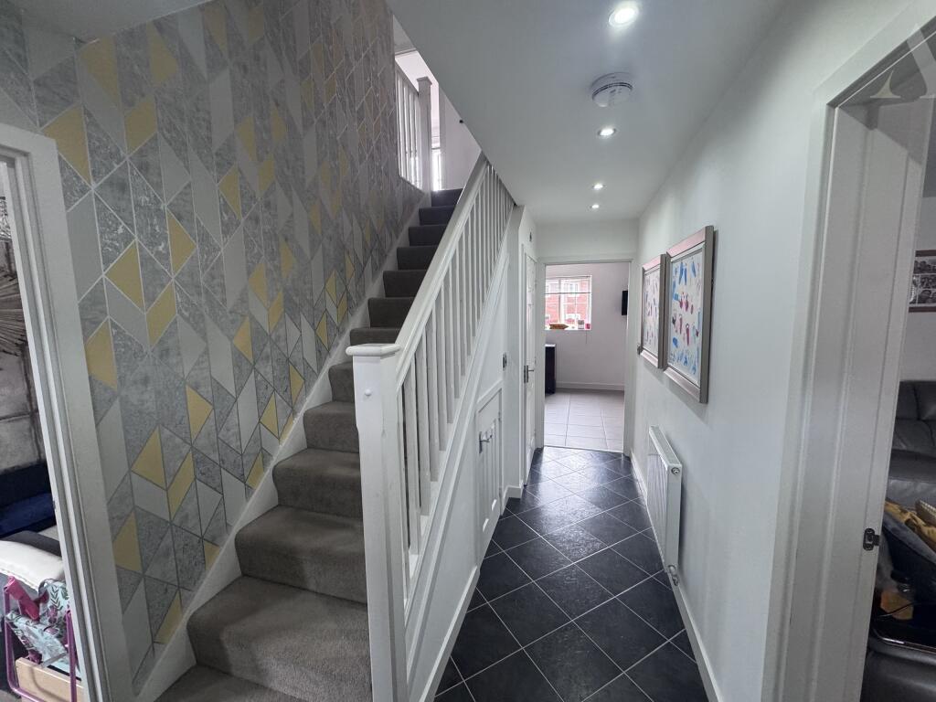 5 Somerton Road  Hallway 2