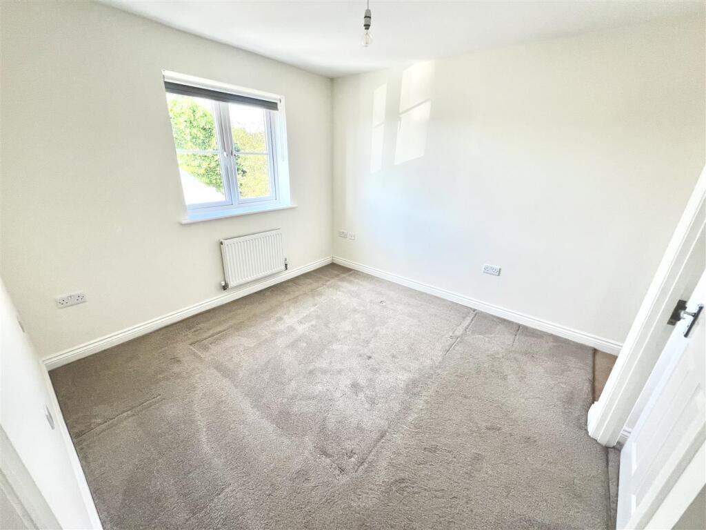 Bedroom One.jpg