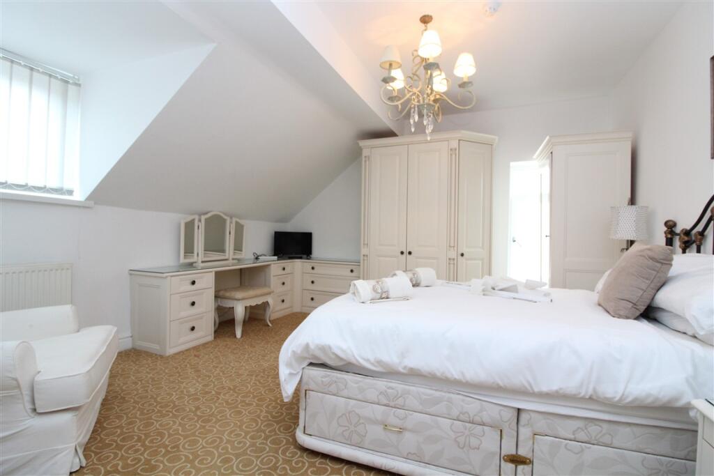 IMG 6819  Medium  T202510021650.jpg