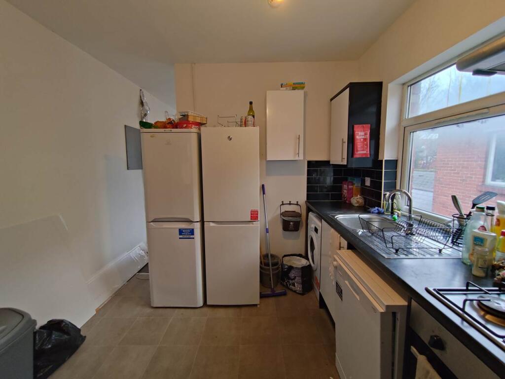 Kitchen (3)