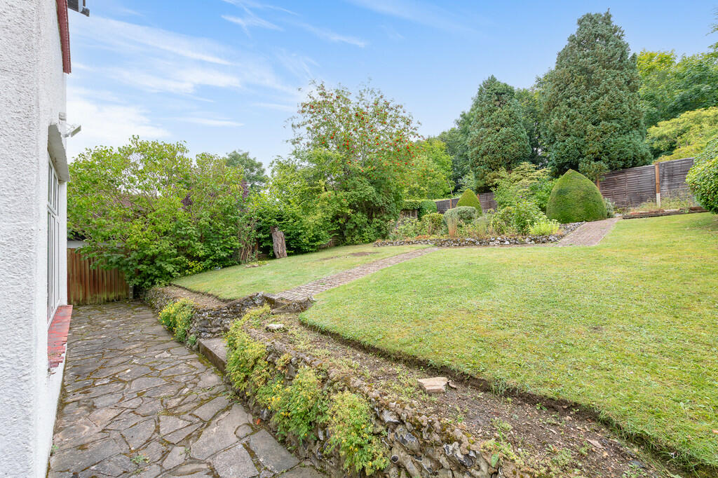 15 Brancaster Lan...