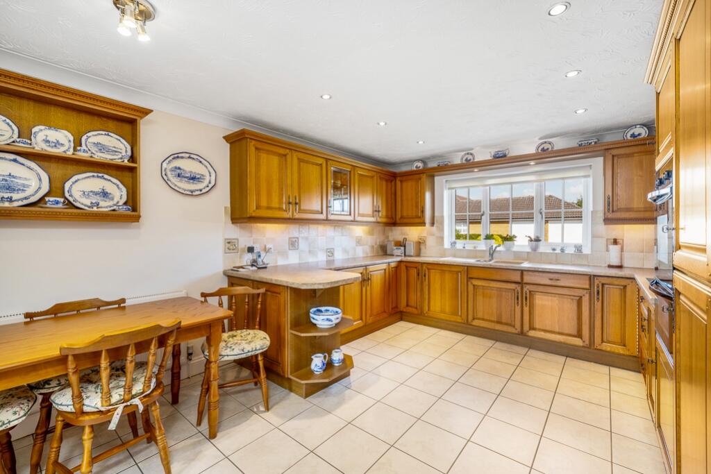 18 Mulberry Way (Spalding)-24