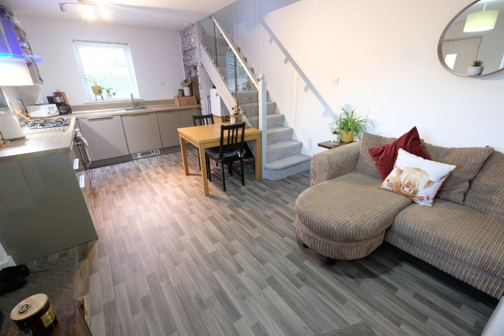 OPEN PLAN ROOM
