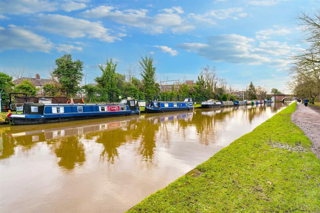 Canal Walks 2
