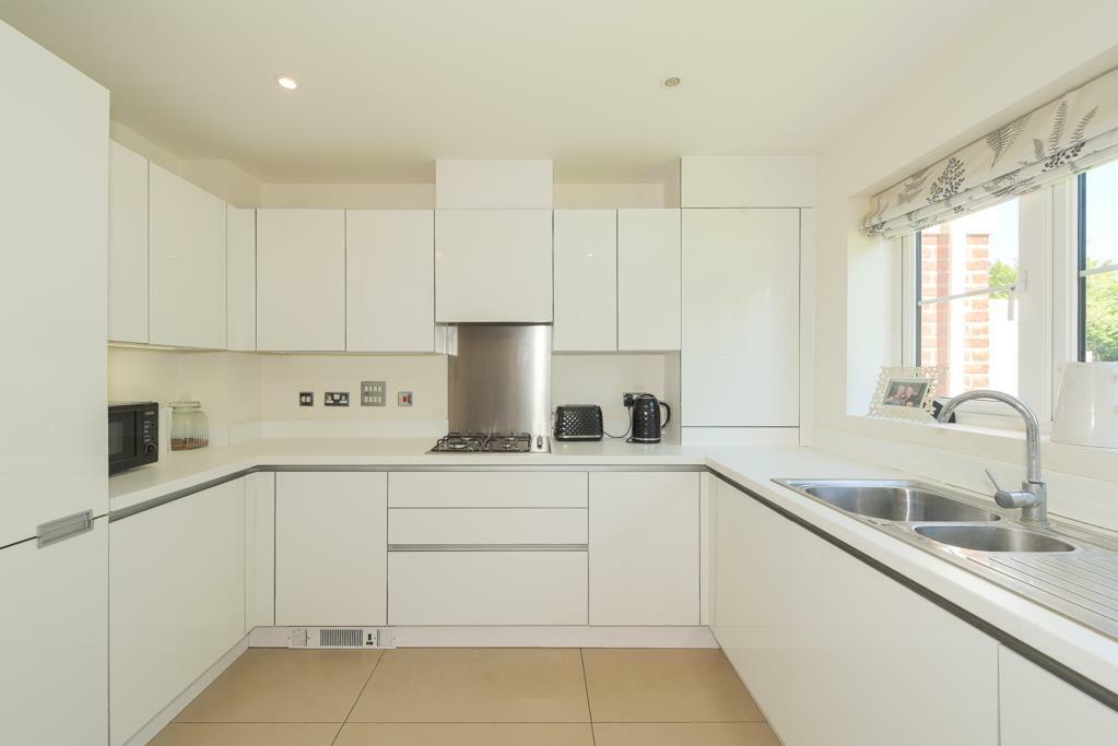(Rightmove) 4.jpg