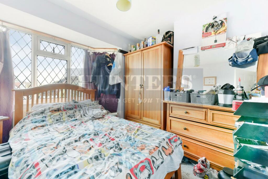 KNIGHWOOD CRESCENT, 23-29.JPG