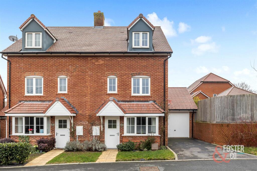 Borrer Drive, 37-024.jpg