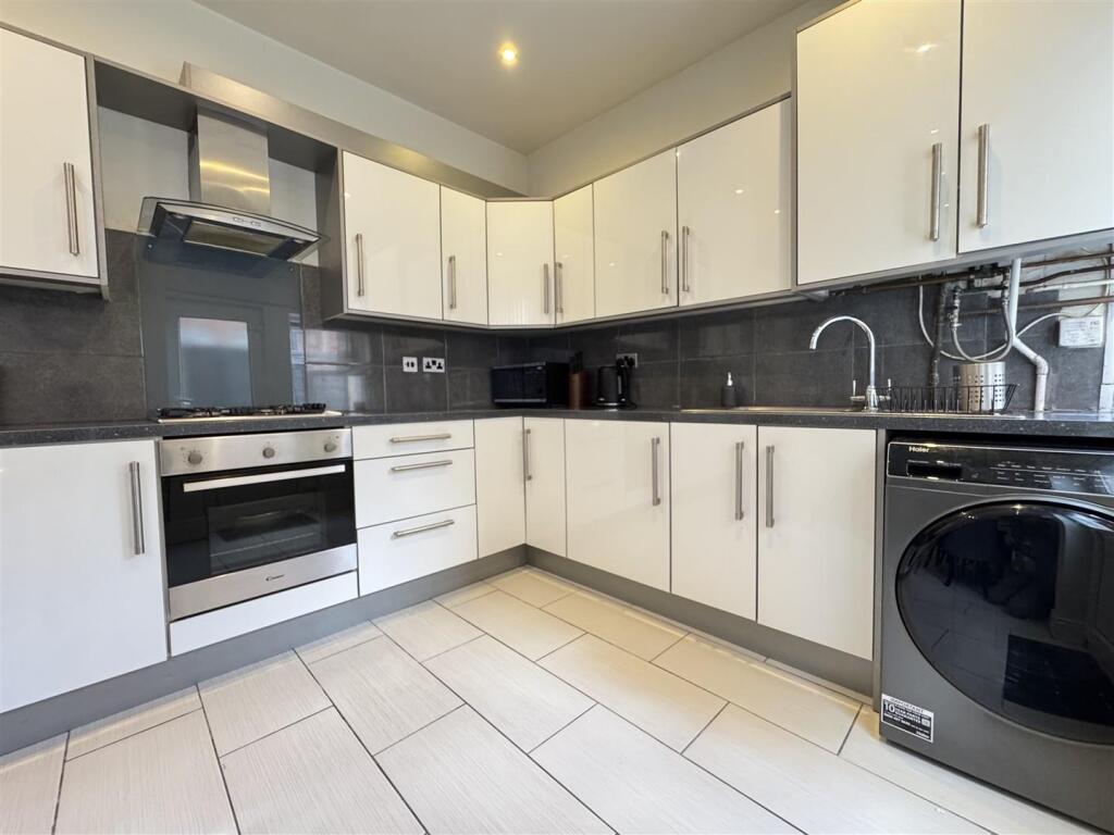 IMG_5412 (Large).JPG