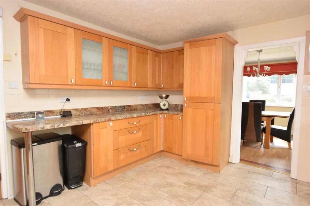 Kitchen View 2.JPG